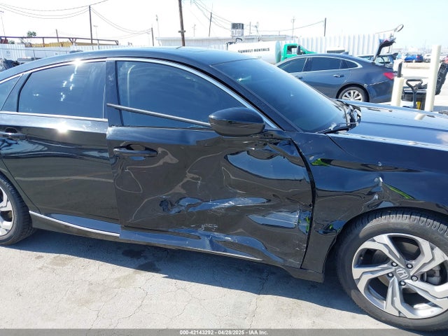 1HGCV1F48JA033601 Honda ACCORD EX