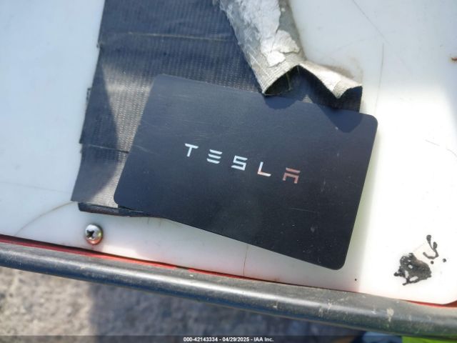 2026 TESLA MODEL Y 7SAYGDEE3TA391421 Photo 10