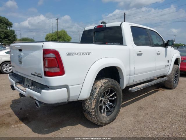 2023 RAM 1500 1C6SRFFT9PN533410 Photo 3