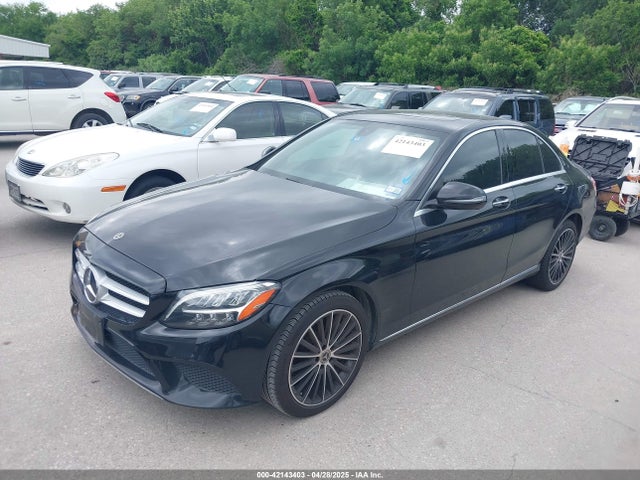 55SWF8DB0KU307061 Mercedes-Benz C 300