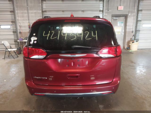 2C4RC1BG3HR688012 Chrysler Pacifica Touring-l
