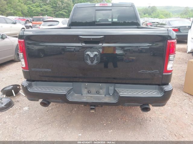 1C6SRFBTXMN561041 RAM 1500 Big Horn  4x4 6'4 Box