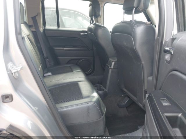 1C4NJPBAXGD602375 Jeep Patriot Sport Se