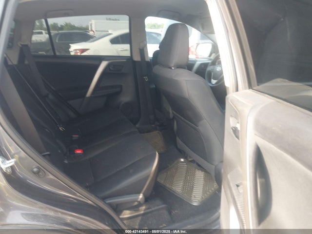Toyota RAV4 LE 2014 2T3ZFREV7EW084500 Image 8
