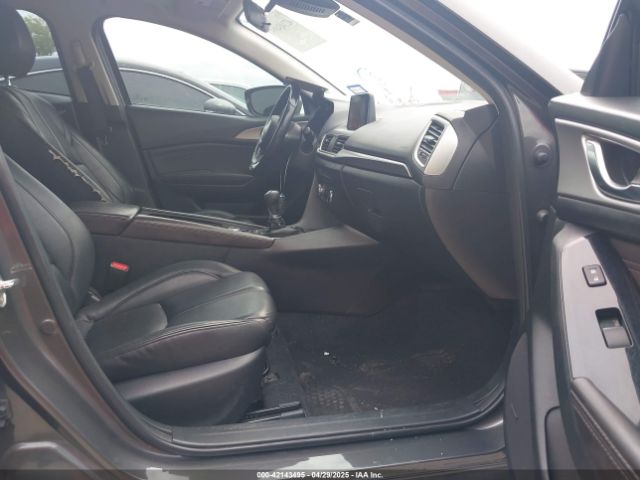 3MZBN1V74HM121397 Mazda Mazda3 Touring