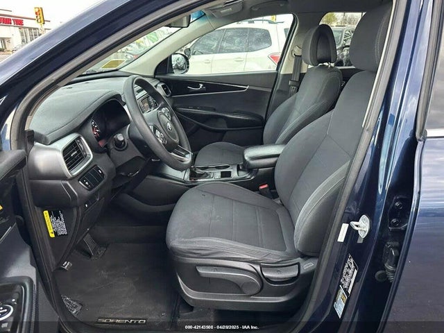 5XYPGDA5XGG142632 KIA Sorento Lx/l
