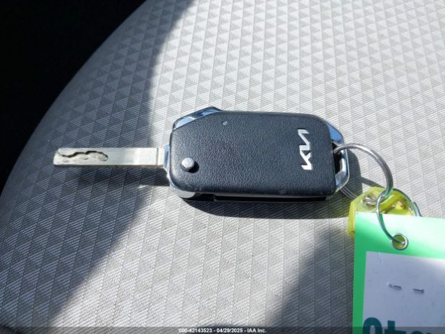 KNDJ23AU5P7891308 KIA SOUL LX