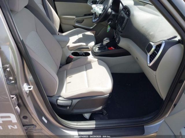 KNDJ23AU5P7891308 KIA SOUL LX