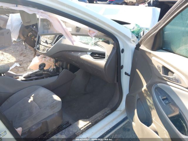 1G1ZC5ST7PF247342 Chevrolet Malibu Fwd 1fl