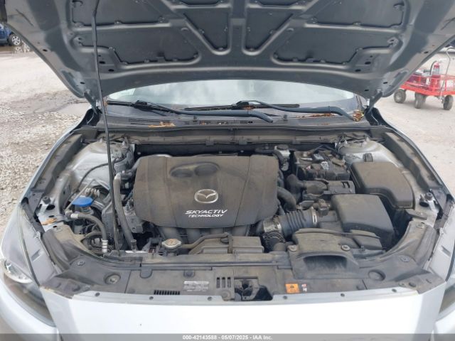 3MZBN1U76JM195928 Mazda Mazda3 Sport