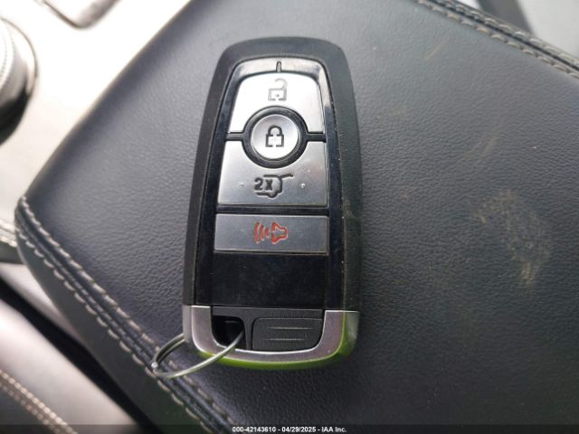 3FMTK3R48PMA72033 Ford Mustang Mach-e Premium