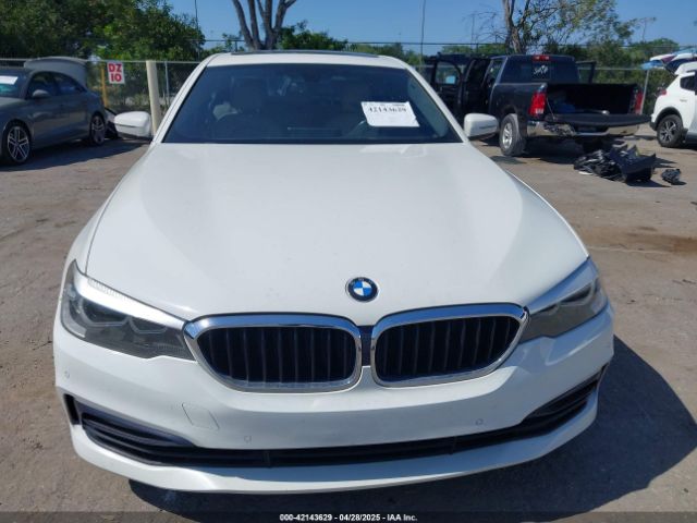 WBAJA5C53JG898590 BMW 530I
