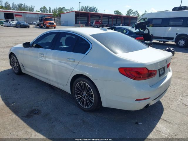 WBAJA5C53JG898590 BMW 530I