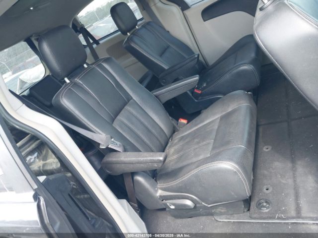 2C4RC1BG8GR297243 Chrysler Town & Country Touring
