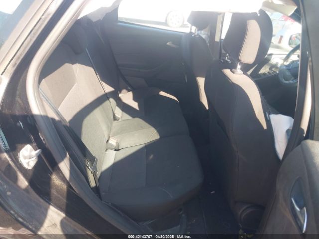1FADP3KE6GL240692 Ford FOCUS SE