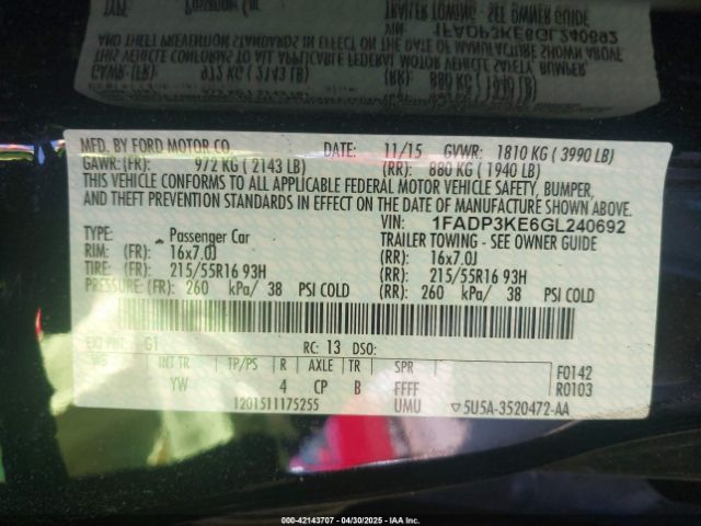 1FADP3KE6GL240692 Ford FOCUS SE