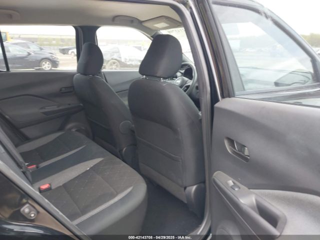 3N1CP5CU2KL548725 Nissan KICKS S