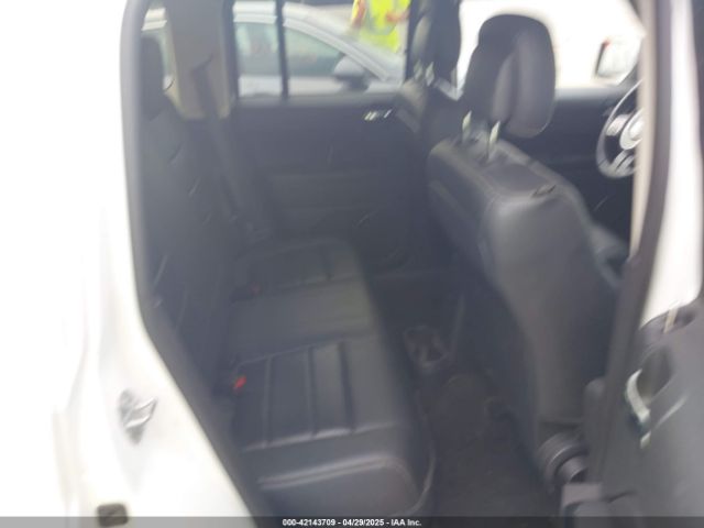 1C4NJPFA7HD204066 Jeep Patriot High Altitude Fwd