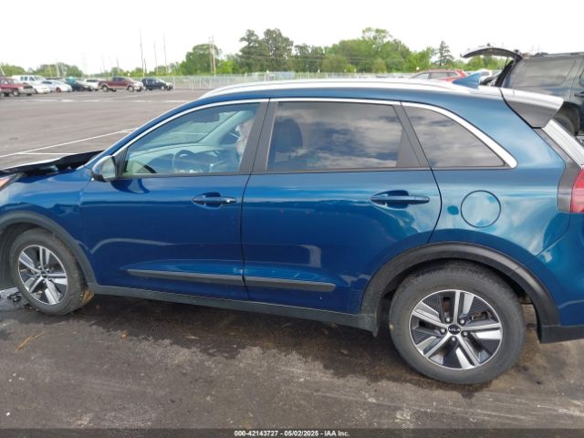 KNDCB3LC4N5545577 KIA Niro Lxs Se