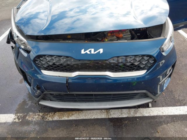 KNDCB3LC4N5545577 KIA Niro Lxs Se