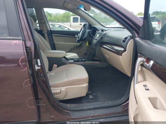 5XYKT3A64EG466262 KIA SORENTO LX