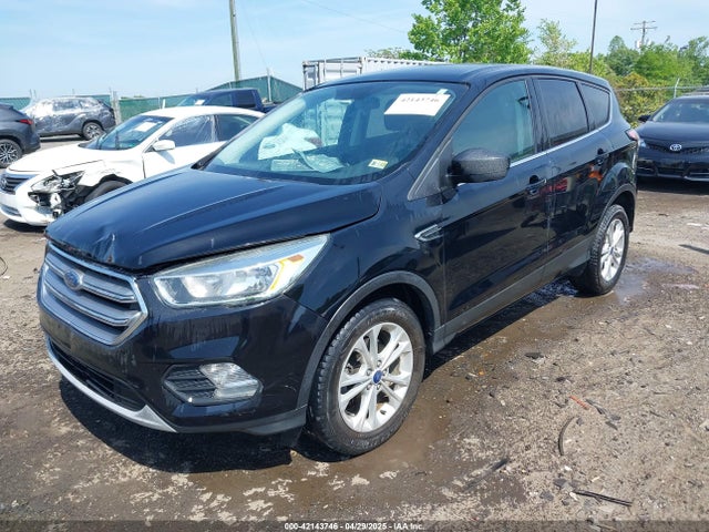 1FMCU0GDXHUD75288 Ford ESCAPE SE