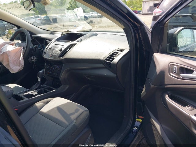 1FMCU0GDXHUD75288 Ford ESCAPE SE