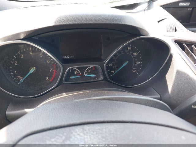 1FMCU0GDXHUD75288 Ford ESCAPE SE