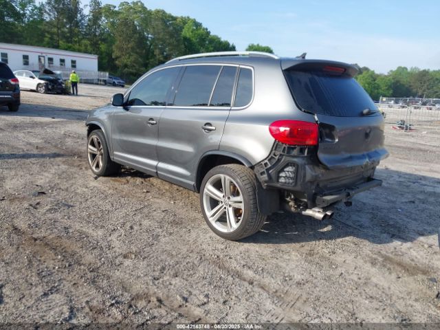 WVGAV7AX4GW559726 Volkswagen Tiguan R-line