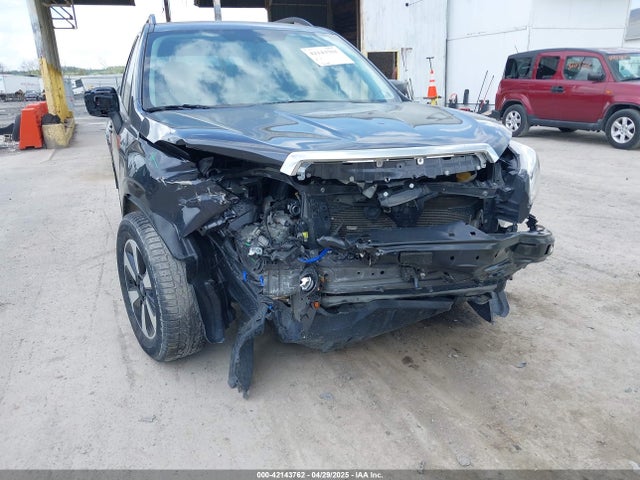 JF2SJABC9JH606789 Subaru Forester 2.5i