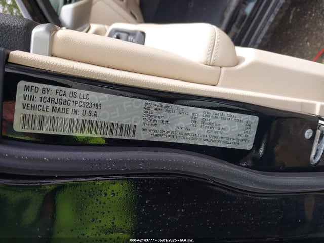 1C4RJGBG1PC523186 Jeep Grand Cherokee Limited 4x2