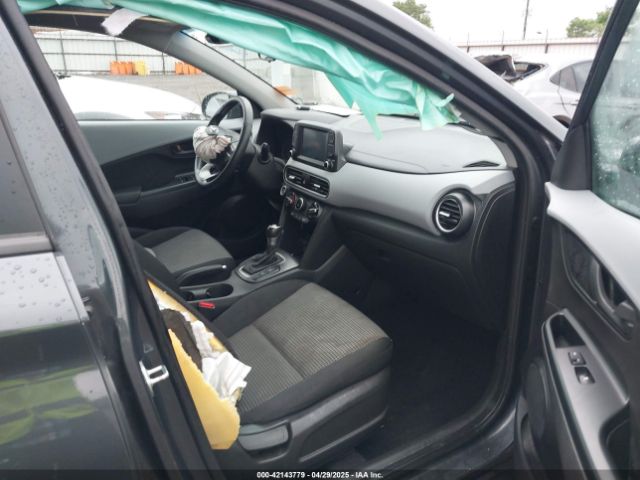 KM8K22AA0JU070108 Hyundai Kona Sel
