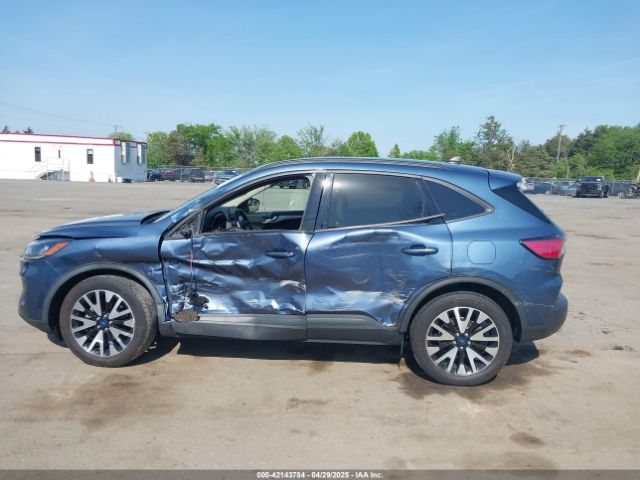 1FMCU9BZ6LUC38008 Ford Escape Se Sport Hybrid