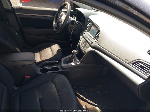 5NPD84LF6JH310627 Hyundai ELANTRA SEL