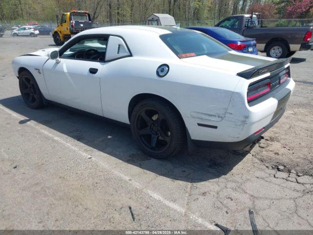 2C3CDZBT2JH259541 Dodge Challenger R/t Plus