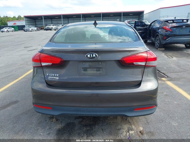 KIA FORTE LX 2017 3KPFK4A77HE094677 Image 16