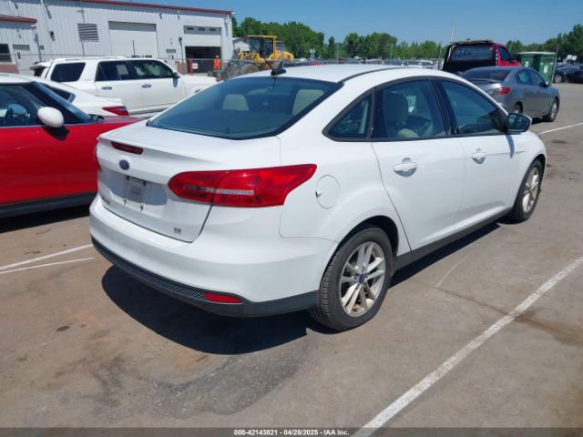 1FADP3F29HL234323 Ford FOCUS SE
