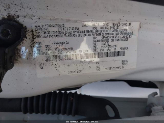 1FADP3F29HL234323 Ford FOCUS SE