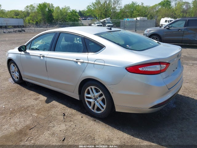 1FA6P0H7XG5101461 Ford FUSION SE