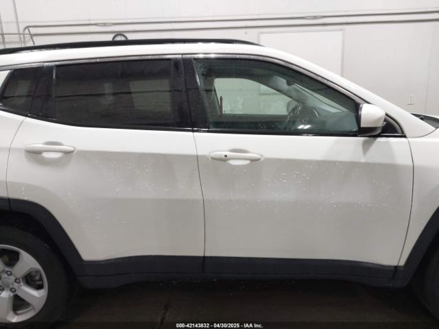 3C4NJDBB0LT192598 Jeep Compass Latitude 4x4