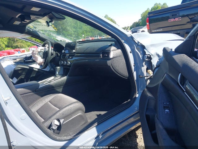 1HGCV1F30NA083079 Honda Accord Sport