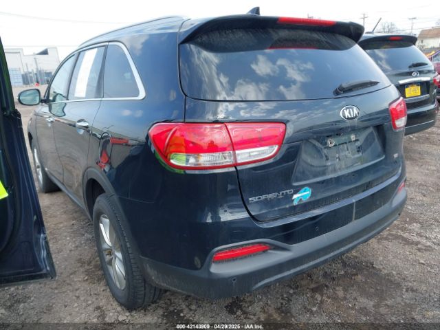 5XYPGDA37GG152226 KIA Sorento 2.4l Lx