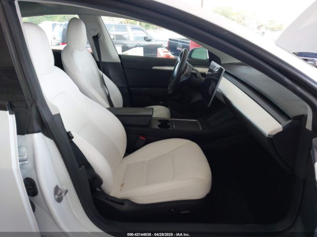 5YJ3E1EB6NF115533 Tesla Model 3 Long Range Dual Motor All-wheel Drive