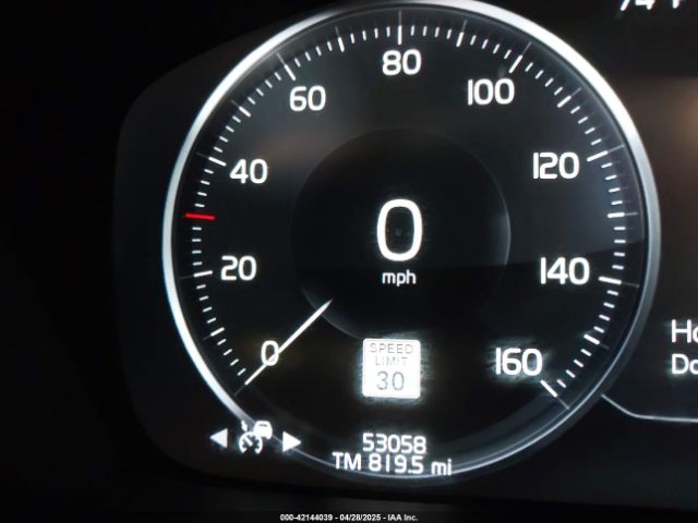 7JRL12TZ1NG192240 Volvo S60 B5 Black Edition Momentum/b5 Inscription/b5 Momentum