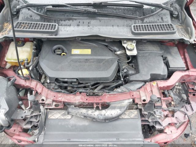 1FMCU9GX0EUB70489 Ford ESCAPE SE