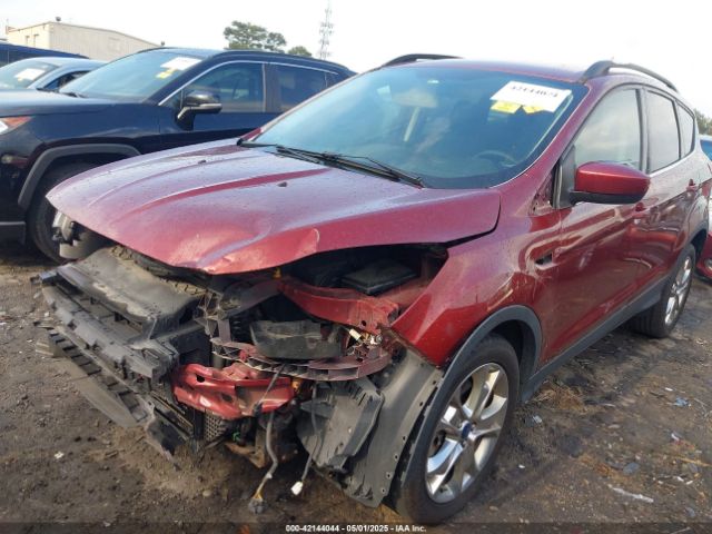 1FMCU9GX0EUB70489 Ford ESCAPE SE