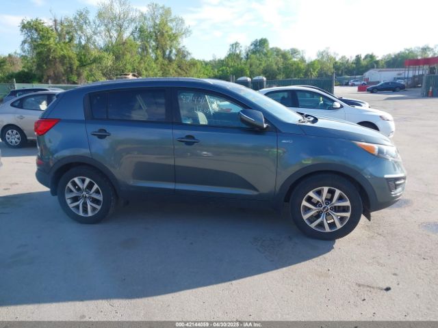KNDPBCAC2F7764189 KIA Sportage Lx