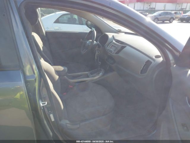 KNDPBCAC2F7764189 KIA Sportage Lx