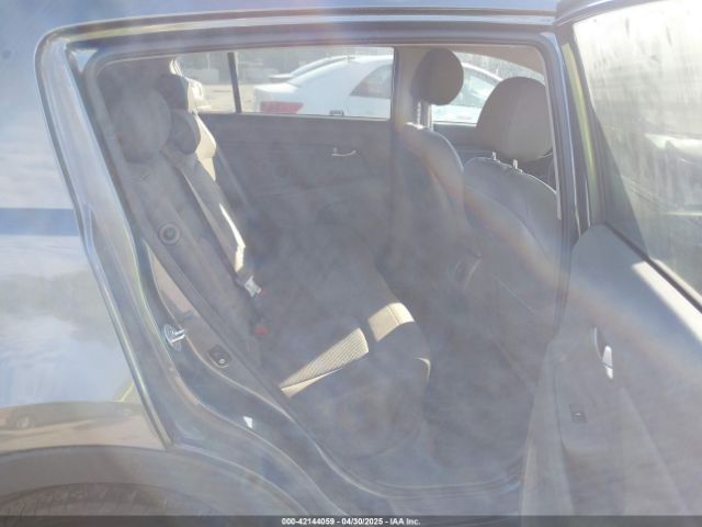 KNDPBCAC2F7764189 KIA Sportage Lx