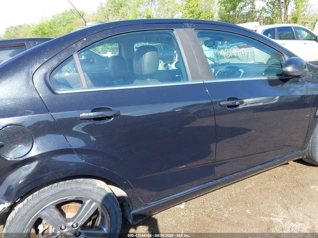 1G1JG5SB9F4119459 Chevrolet Sonic Rs Auto